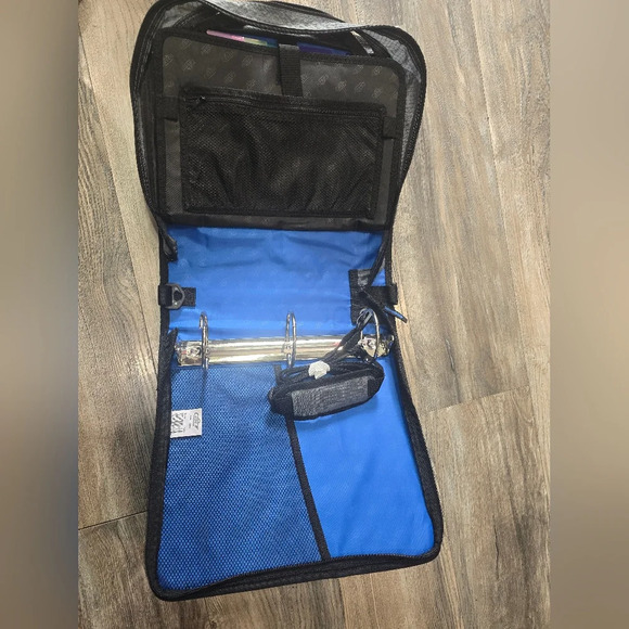 Case It Mighty Zip Tab 3 3-Ring Zipper Binders NWT - Picture 5 of 10